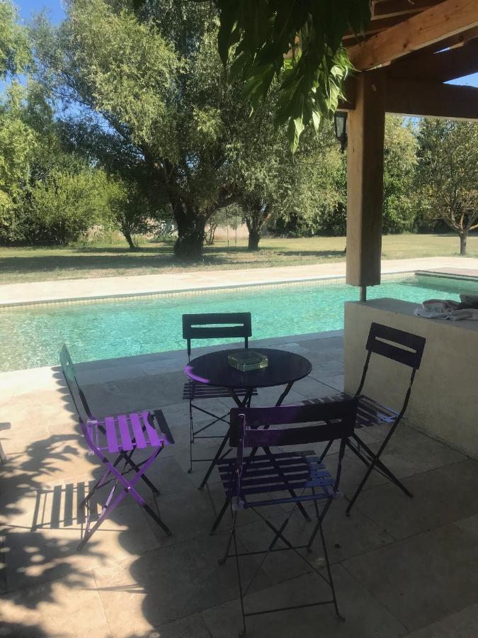 Chambres D Hotes De Charme Dans Mas La Souvine Du 17Eme, Chambres Climatisees Bédarrides Eksteriør bilde